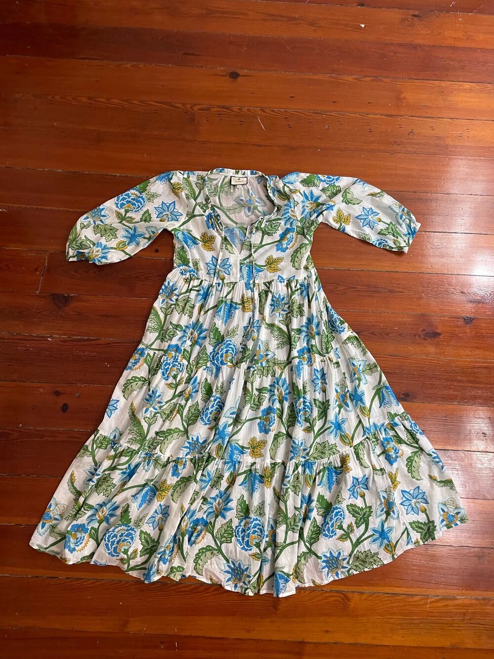 Tuckernuck XS Blue Floral Block Print Cotton Tiered Midi Dress